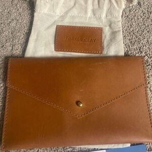 Parker Clay Flat Abeba rust brown genuine leather envelope Pouch nwt